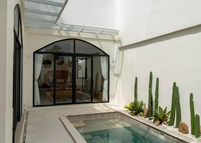 Private 2br With Pool And Modern Comforts Ferienhaus