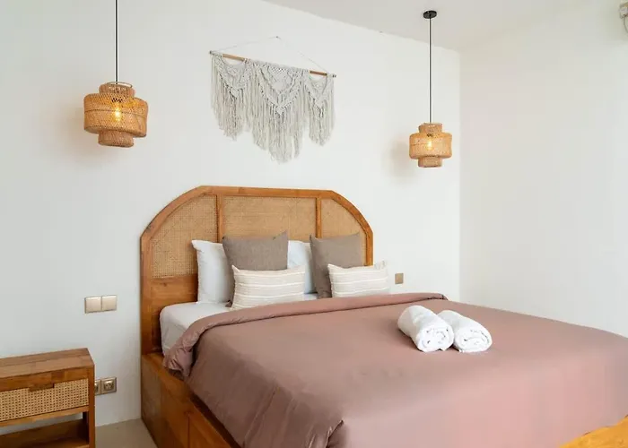 Private 2br With Pool And Modern Comforts *