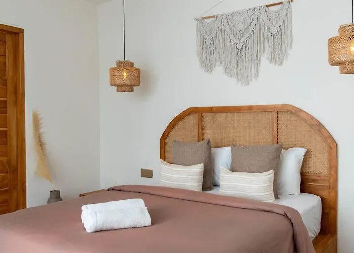 Private 2br With Pool And Modern Comforts Ferienhaus *