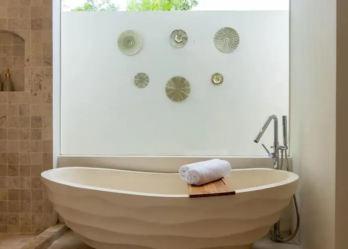 Private 2br With Pool And Modern Comforts Ferienhaus *